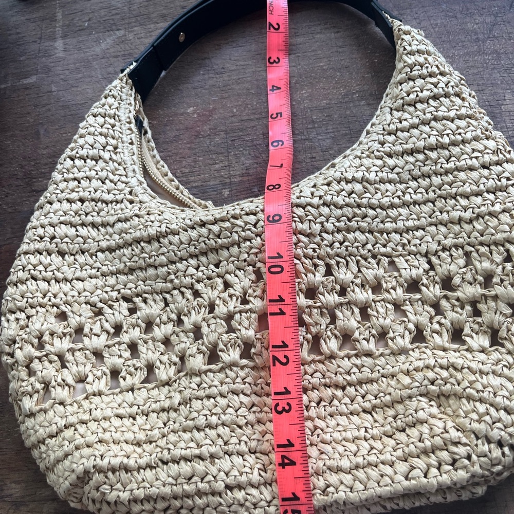 H&M Tan Woven Bag - Picture 10 of 10
